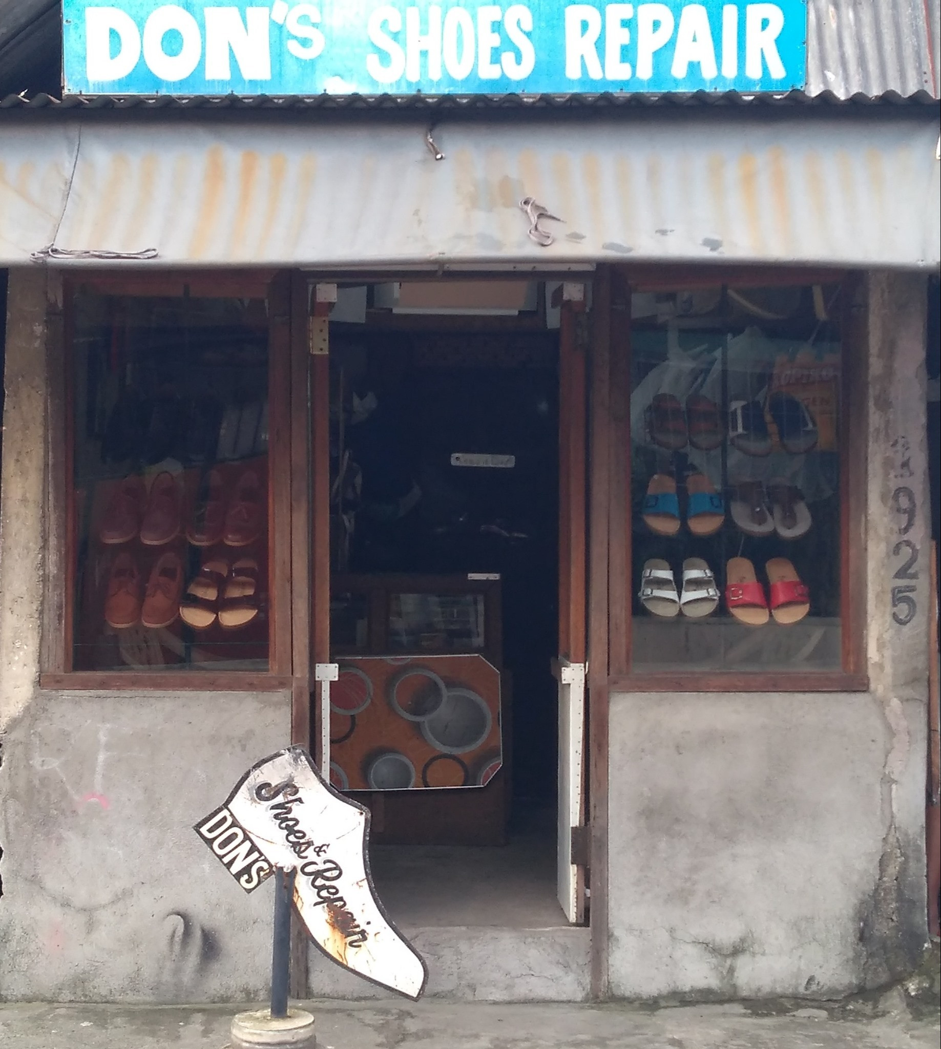 Don's Shoes and Repair